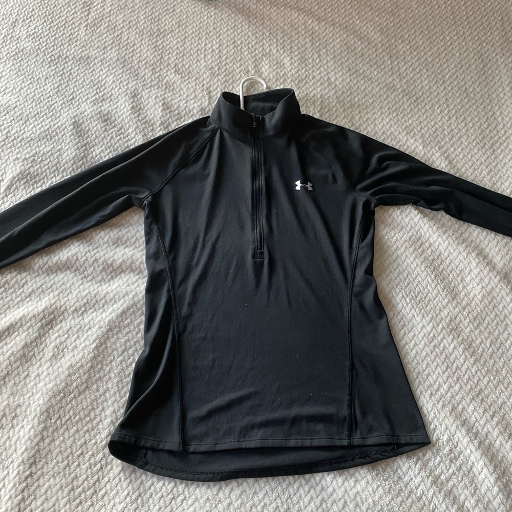 Under Amour black quarter zip up